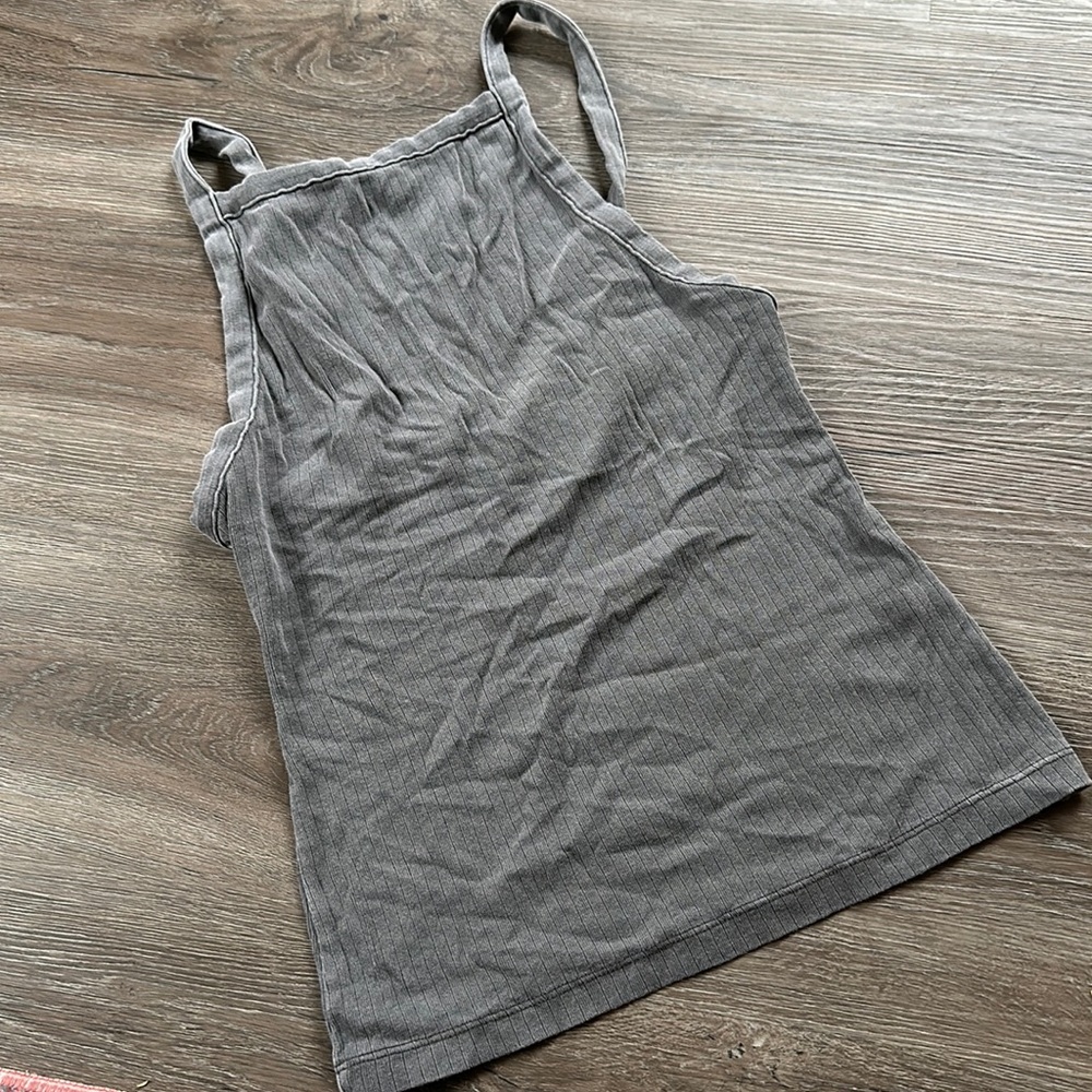 Free People Tank - Washed Black / Gray Color - size Small - ribbed material